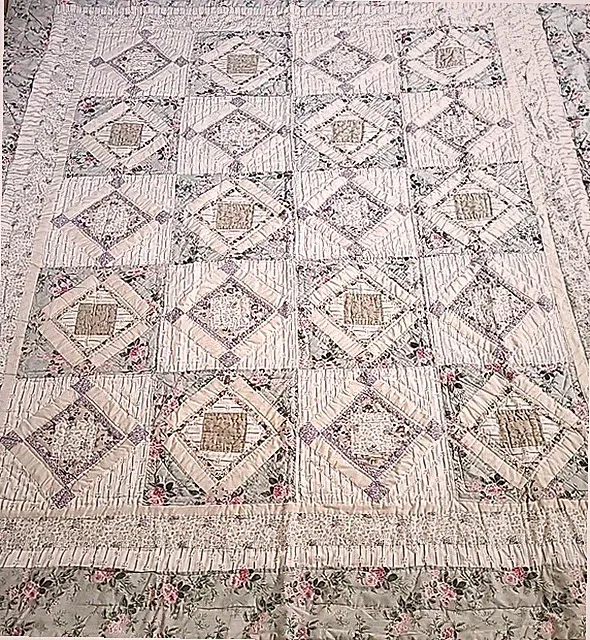 JC Penny Home Collection, hand stitched Cotton blend quilt 86×96 inches