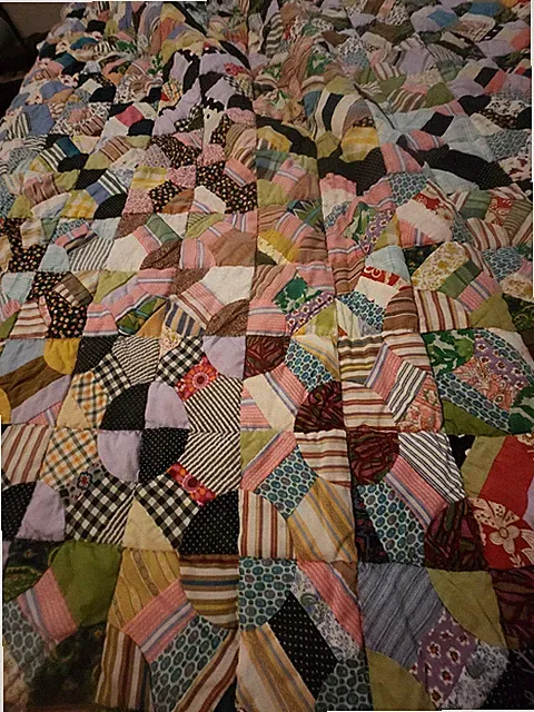Lavender And Patchwork Reversible Quilt- Measures 68x98- Full Multicolor